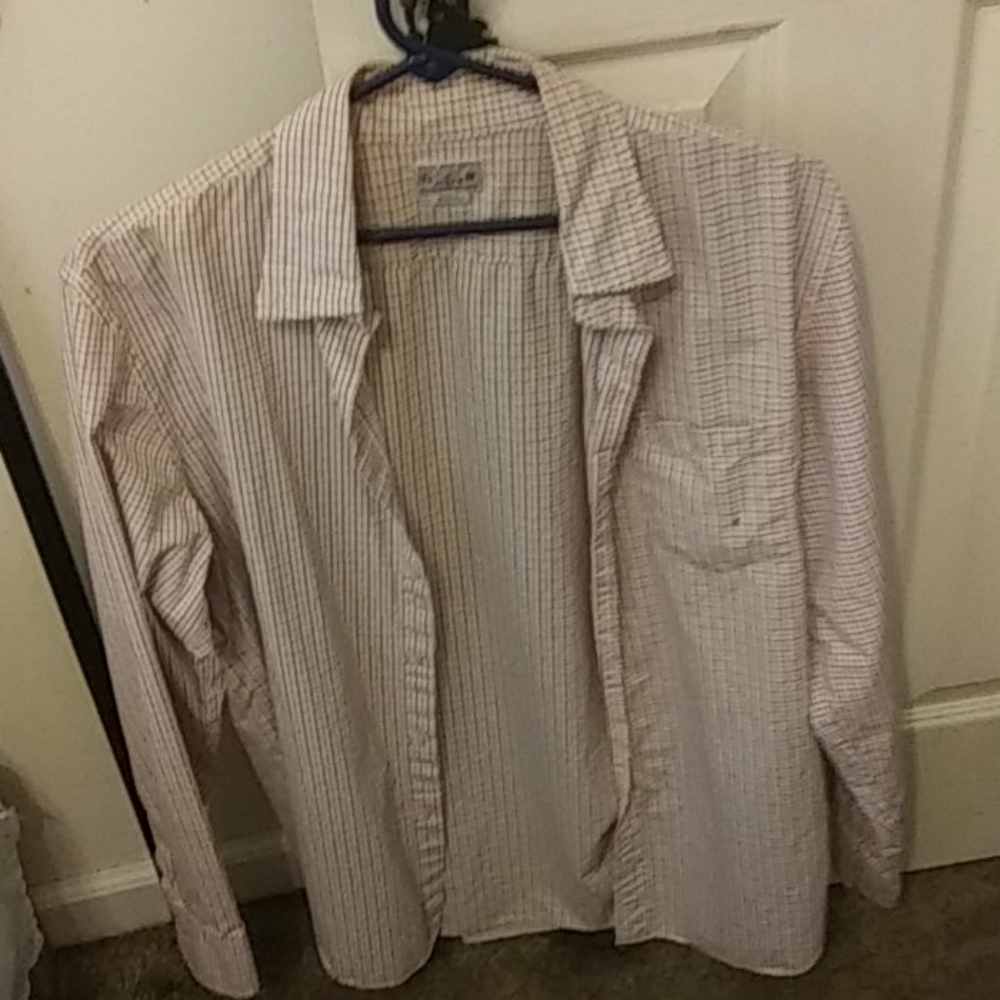 Long Sleeve Button up Dress Shirt
